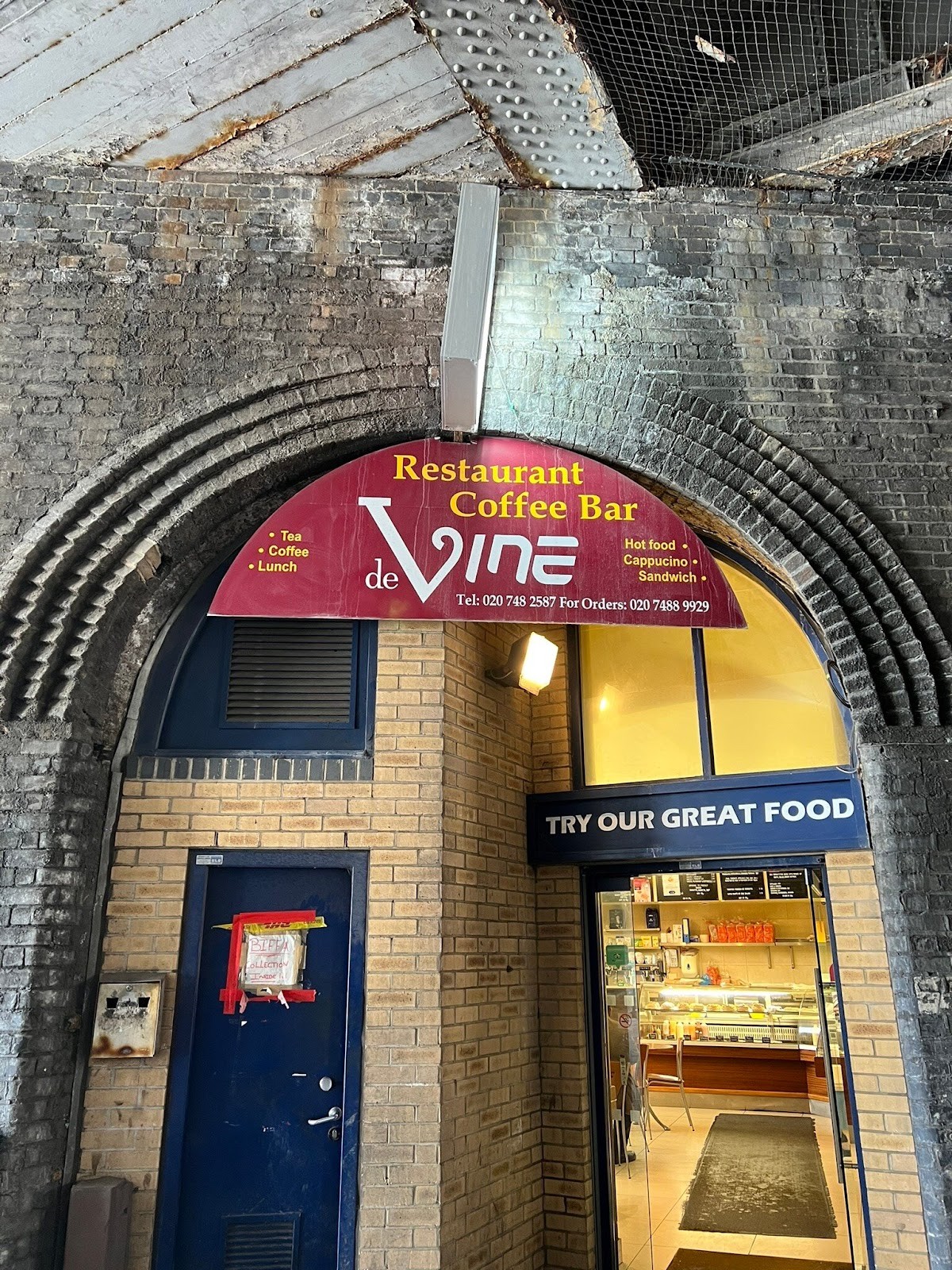 De Vine: the place