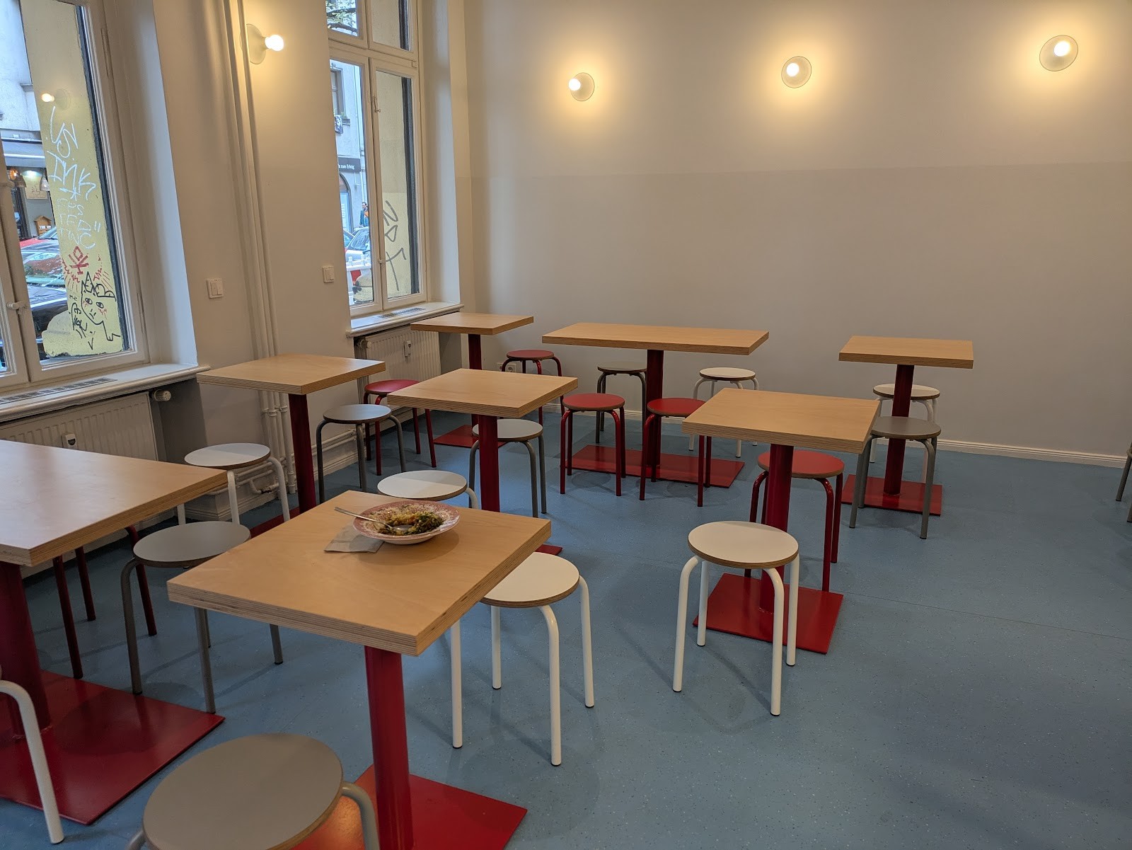 Pilz Imbiss: the place