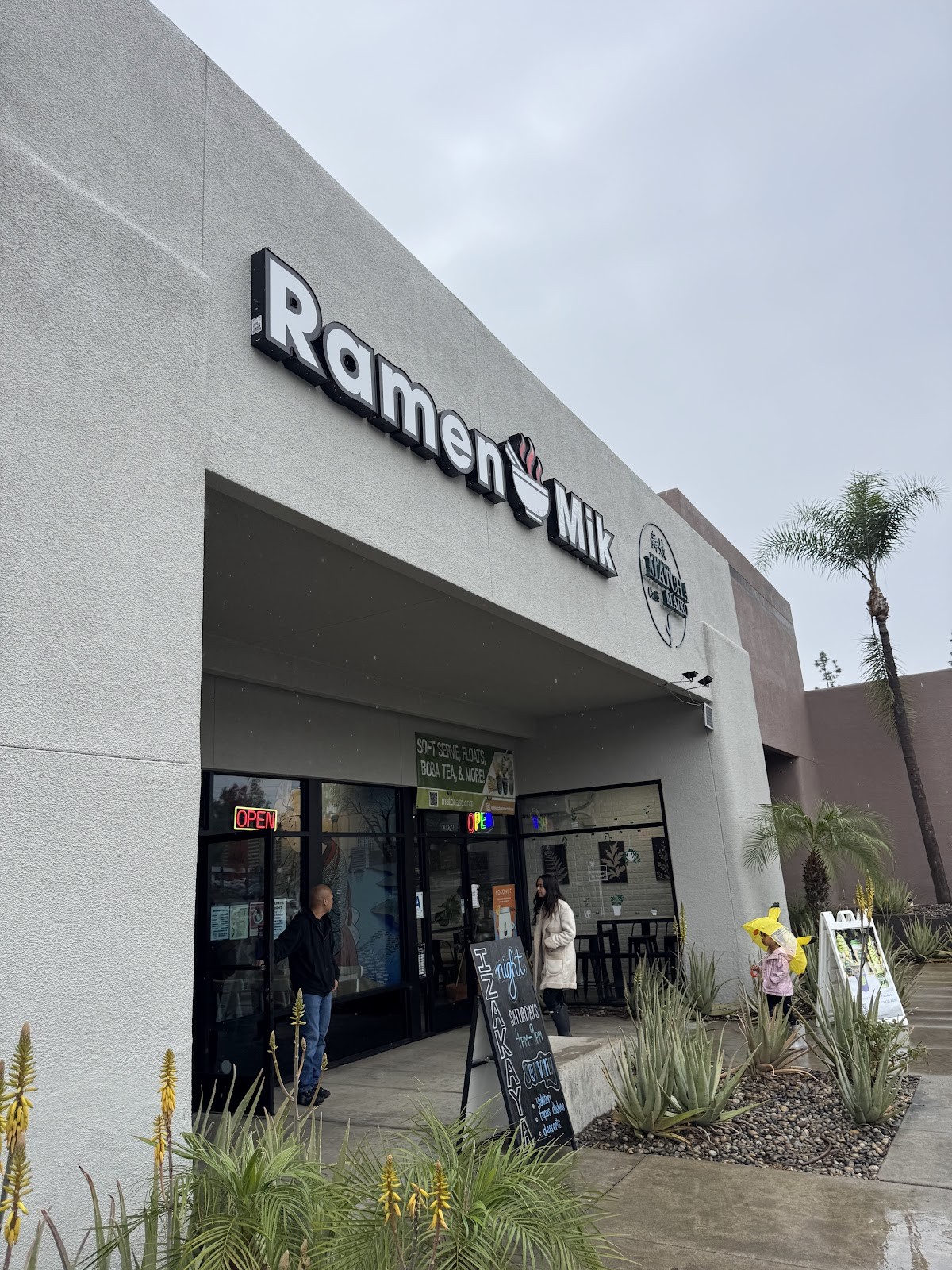 Ramen Mik: the place