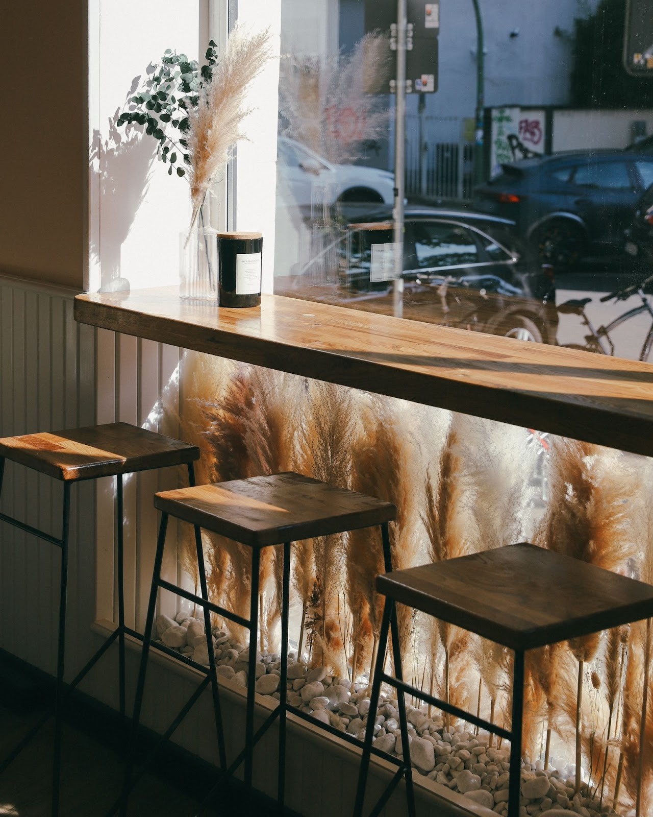 viervorneun Flower Boutique Café x429: the place