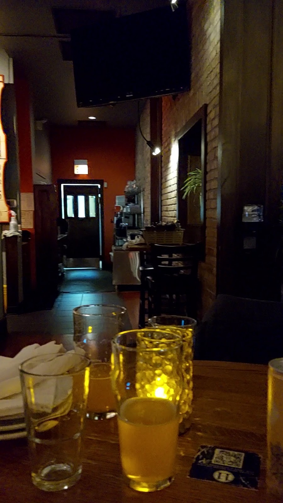 Logan 11 Bar & Kitchen: the place