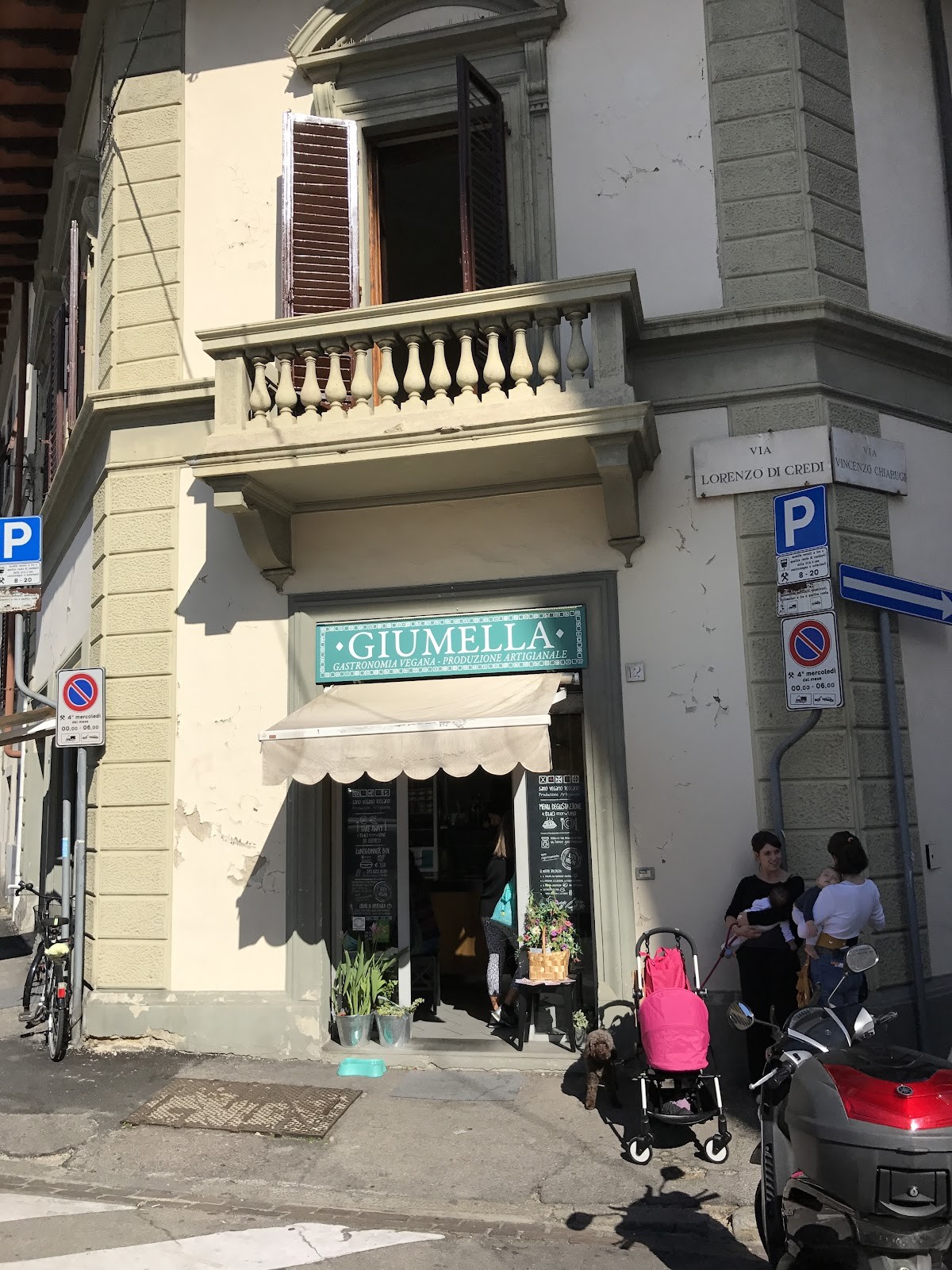 Giumella Gastronomia Vegana: the place