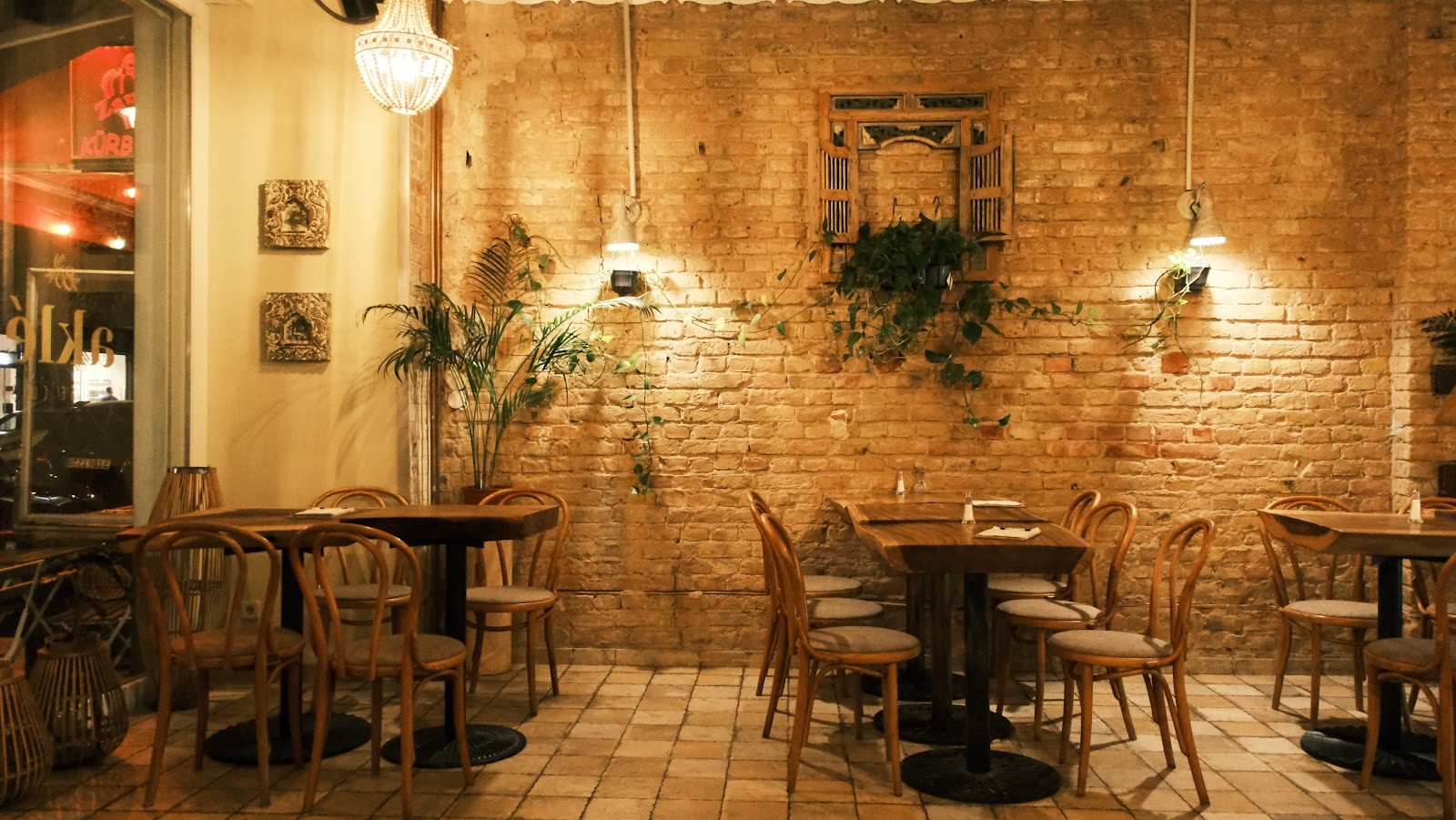Akle - Lebanese Cuisine: the place