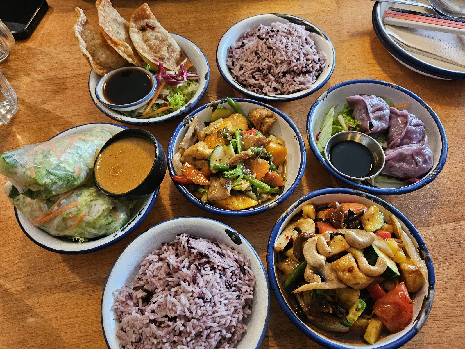 li.ke : serious||thai||vegan: food & drinks