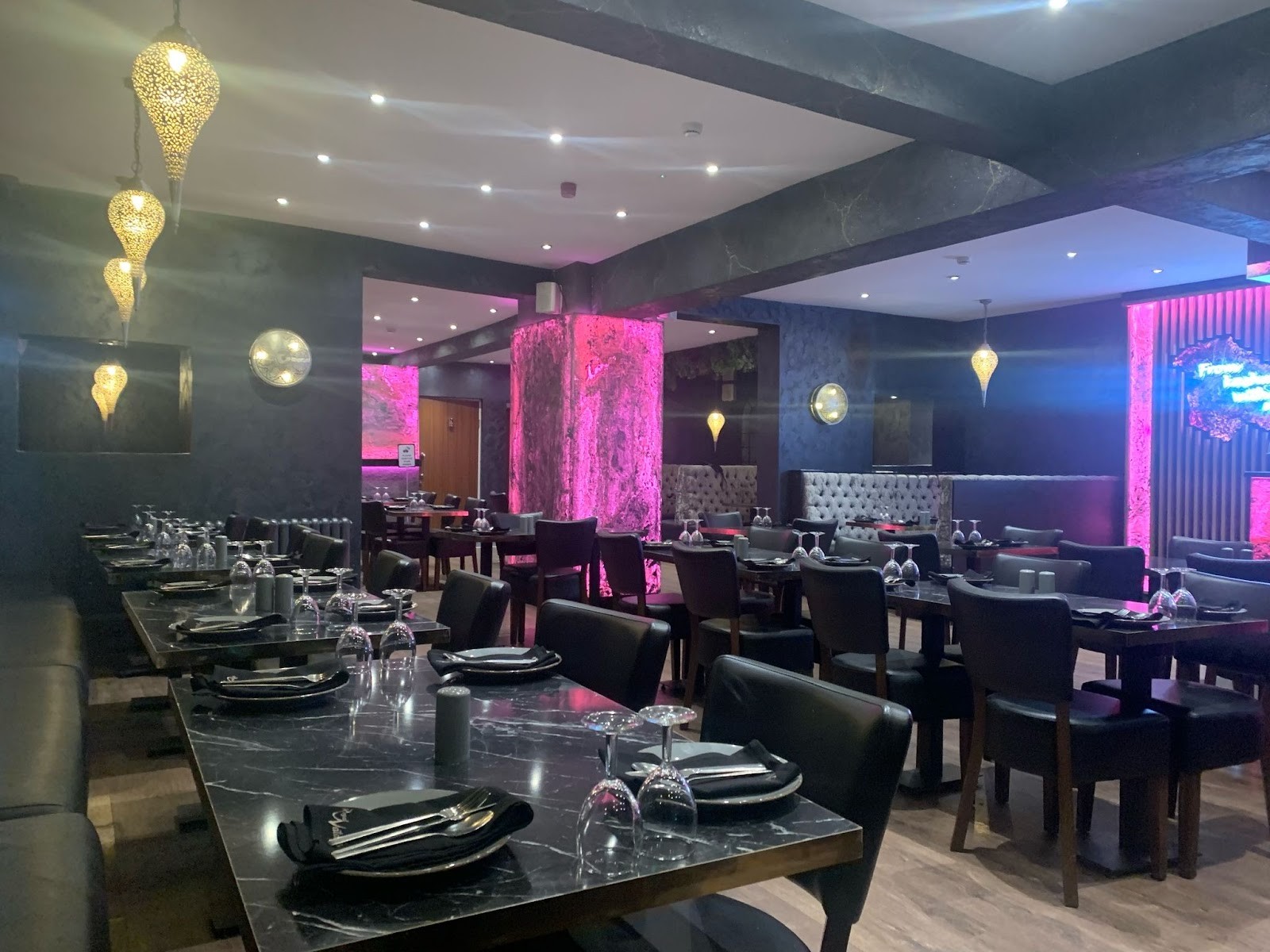 Royal Watan Kashmiri Restaurant - Birmingham Best Balti: the place