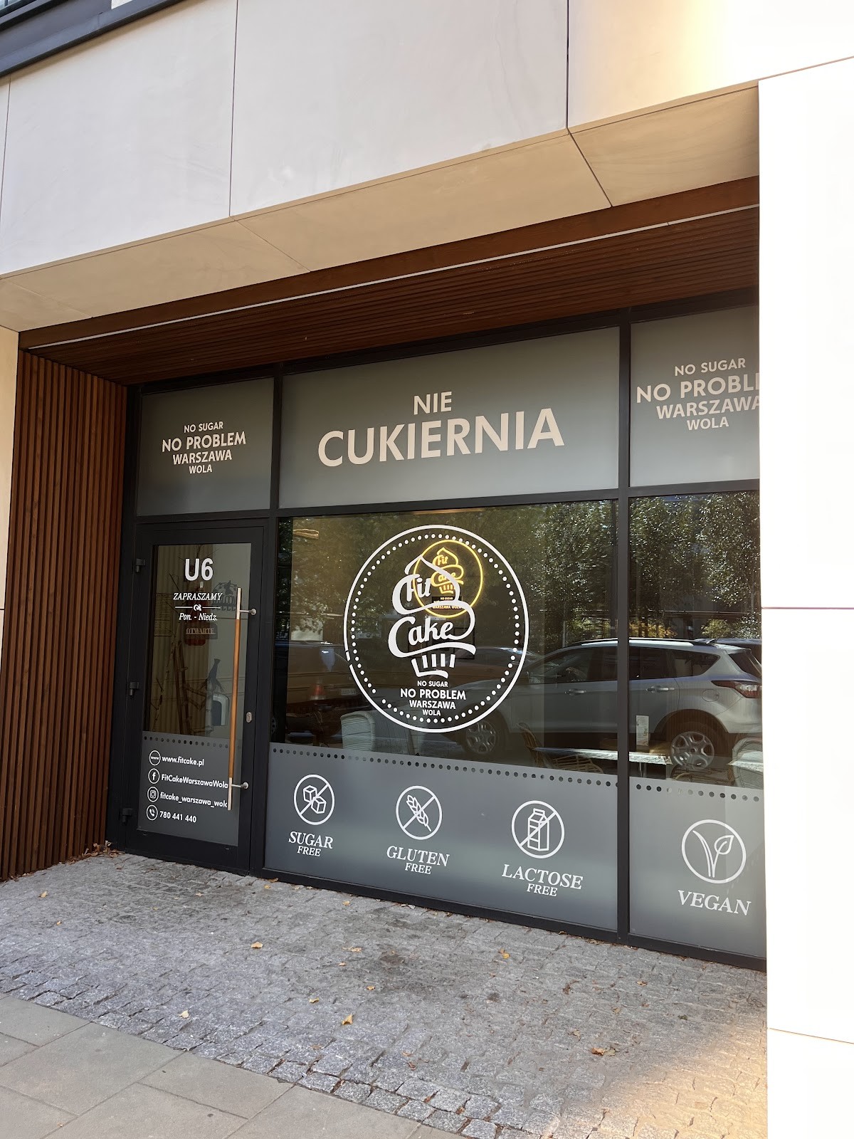 Fit Cake Warszawa Wola: the place