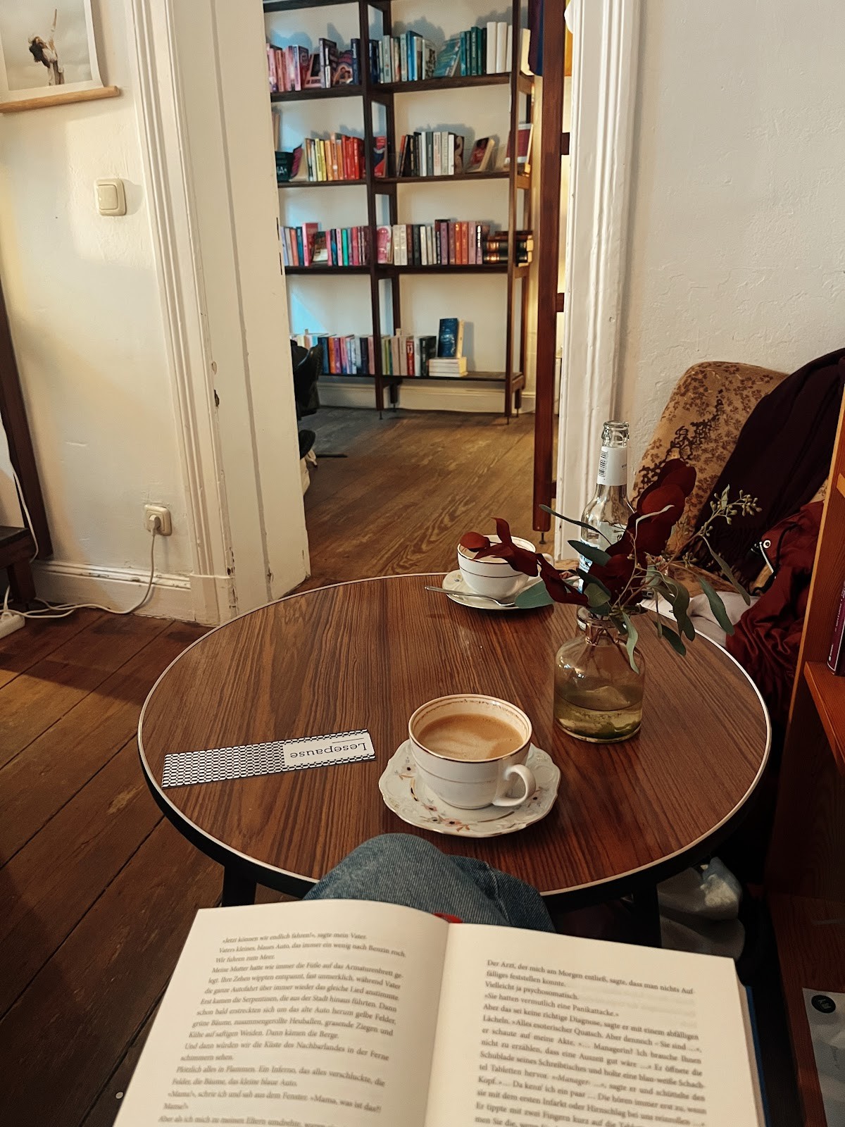 Büchercafé Kapitel Drei: the place