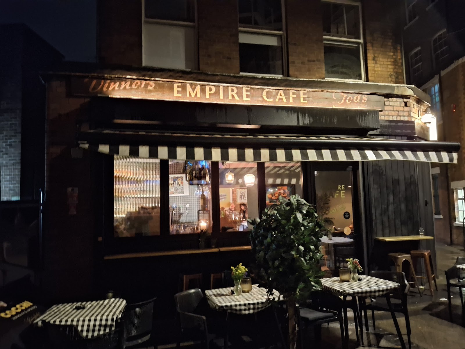 The Empire Cafe: the place