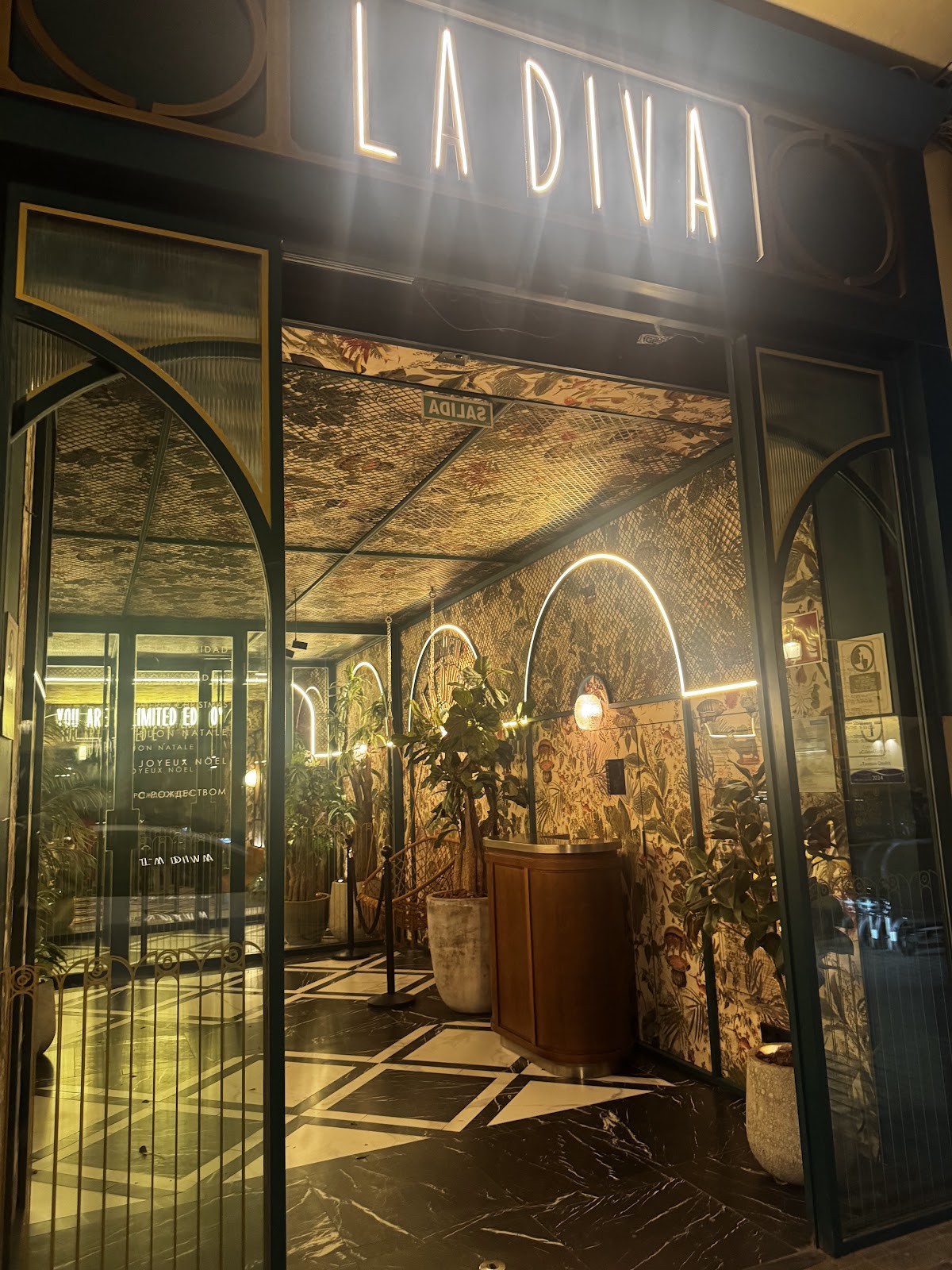 La Diva: the place