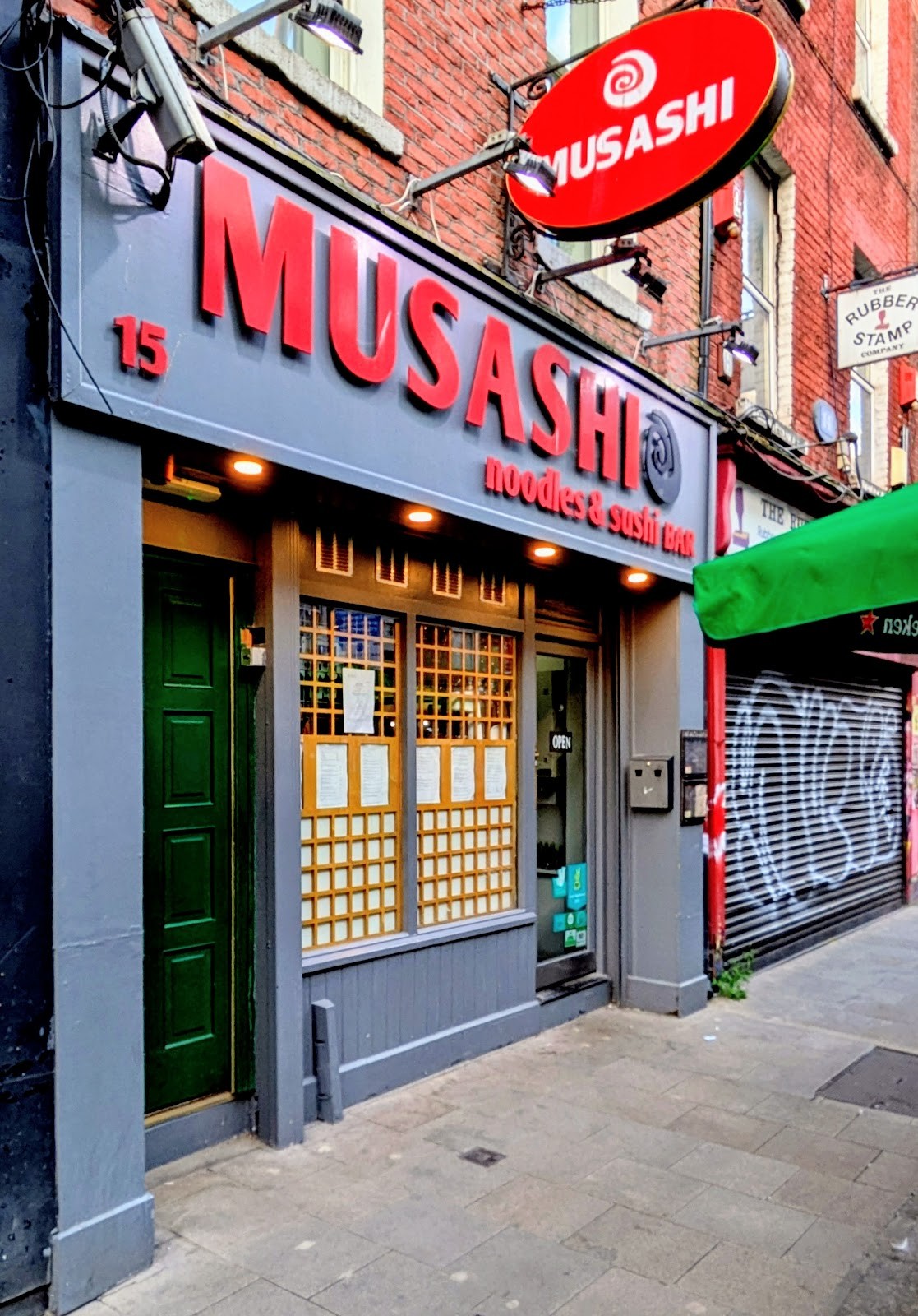Musashi Noodle & Sushi Bar: the place