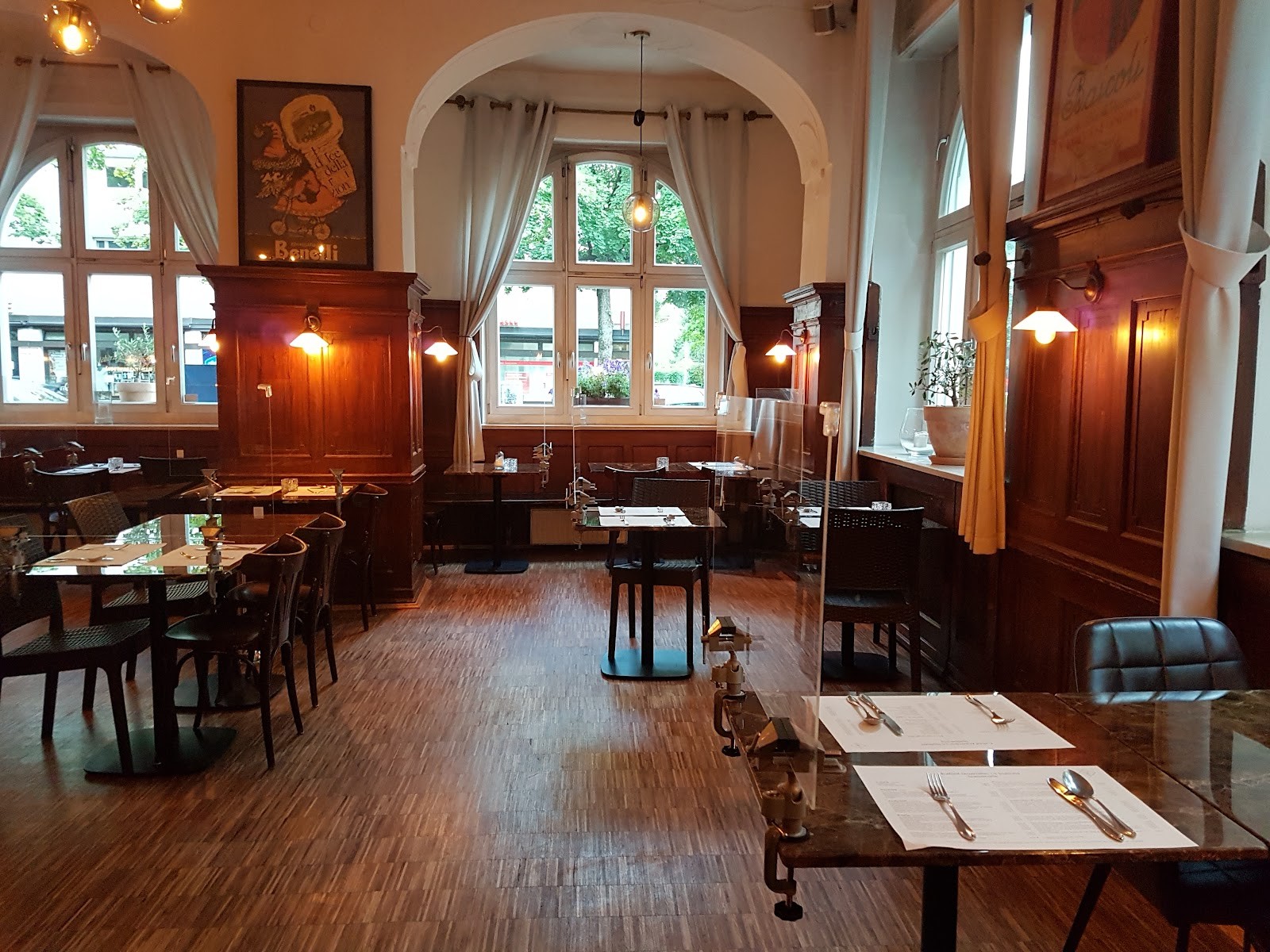 Kurfürst Maximilian La Trattoria by Giovanni: the place