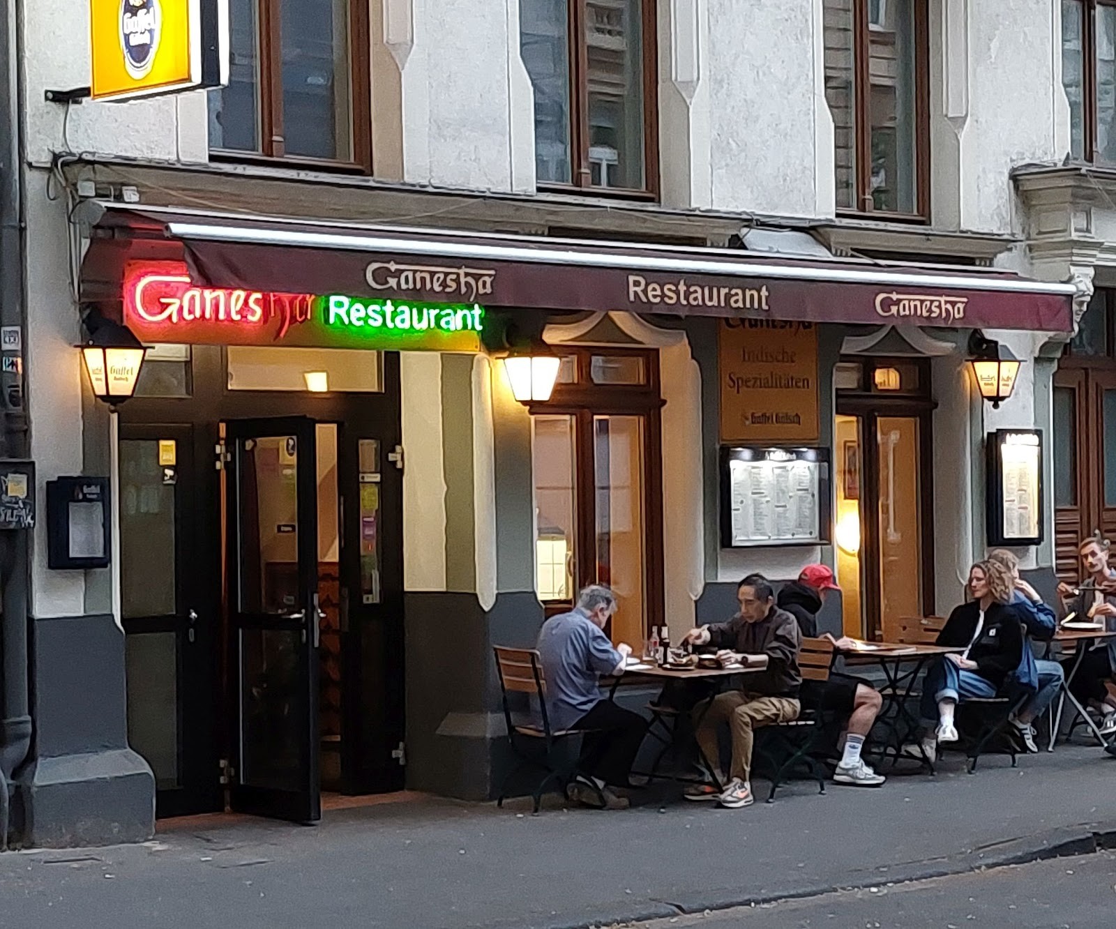 Ganesha Indisches Restaurant in Köln seit 1987: the place