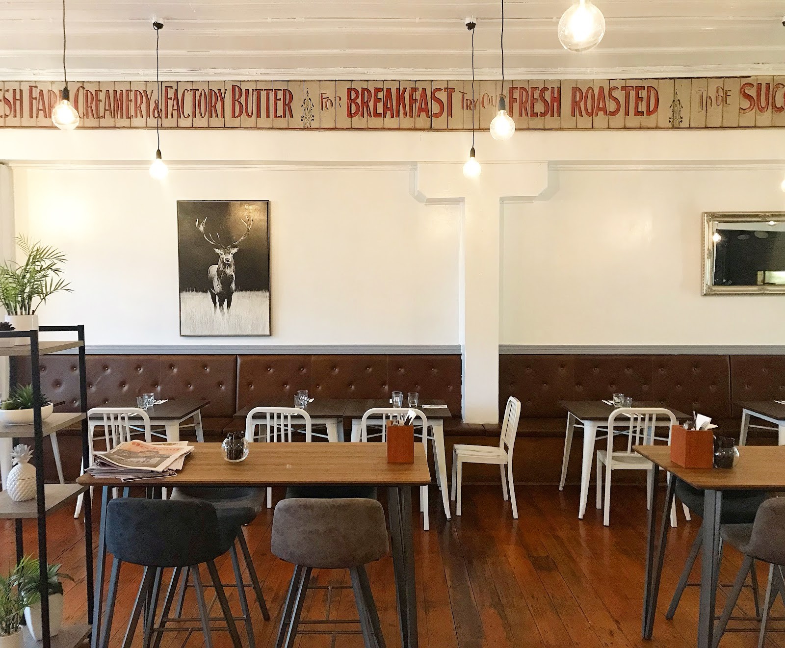 Kingsland Social: the place