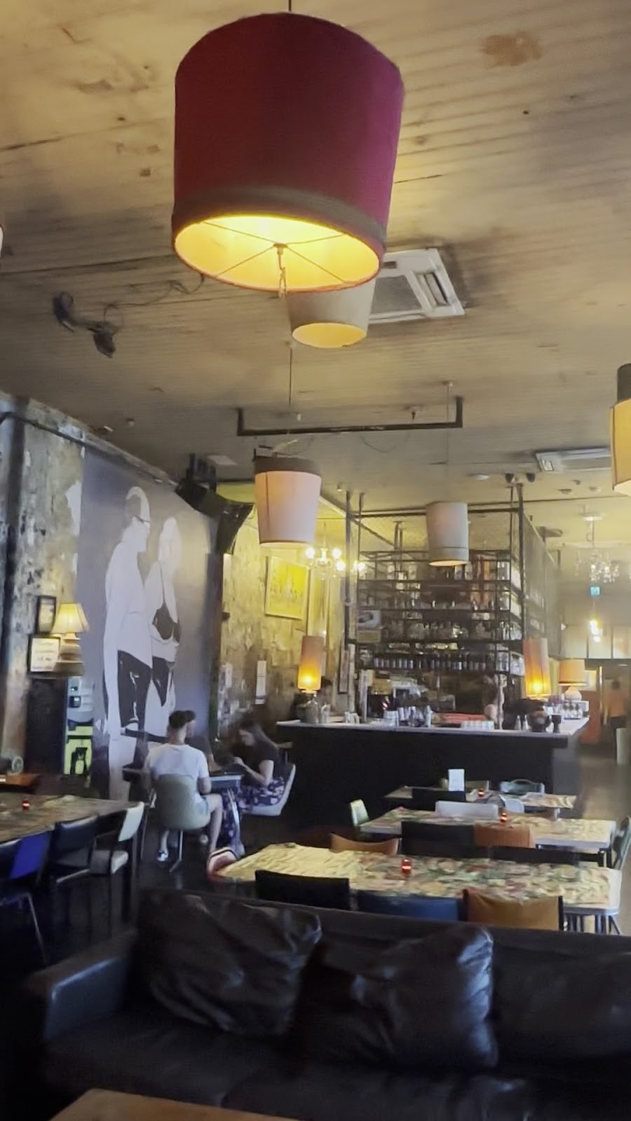 Colonel Tan's Thai Kitchen: the place