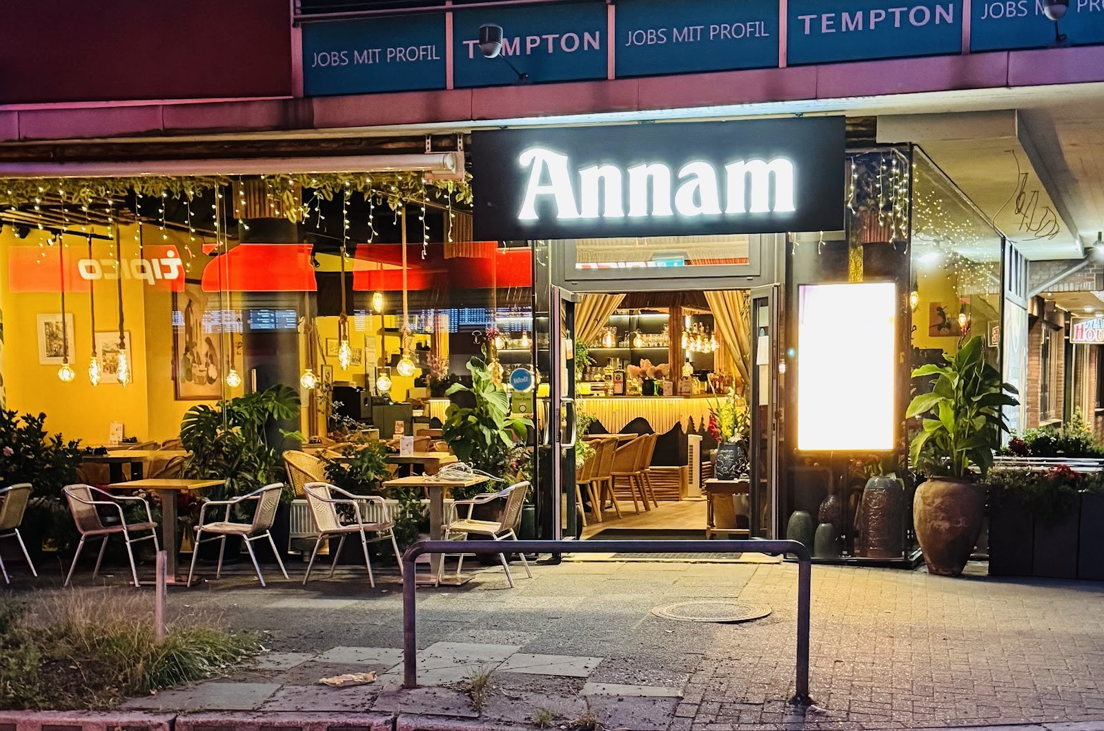 AnNam Restaurant: the place