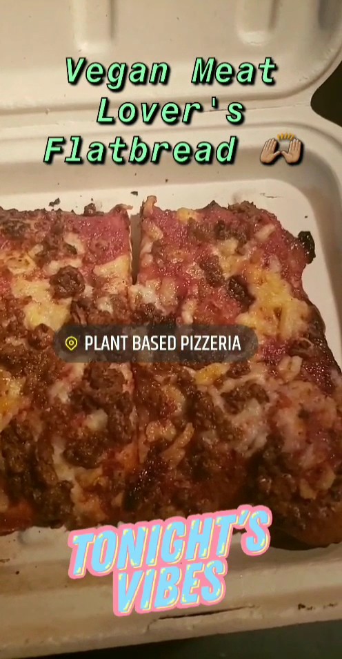 Plant Based Pizzeria: food & drinks