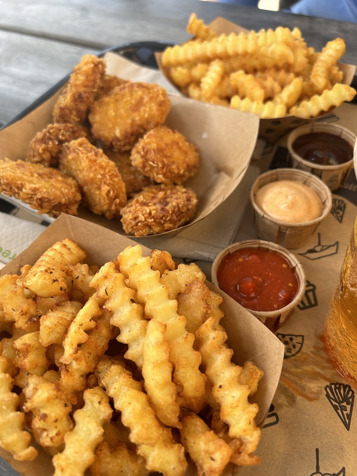 VINCENT: food & drinks