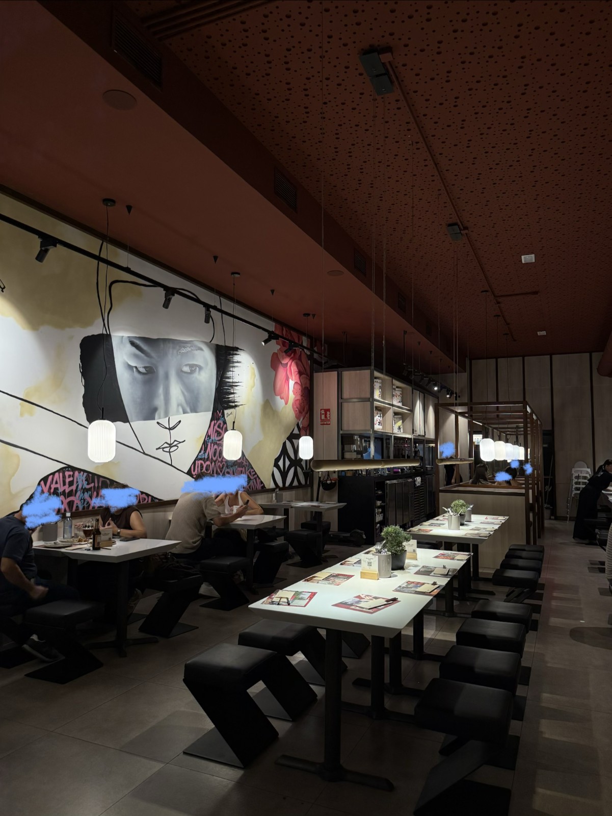 UDON Valencia Centro: the place