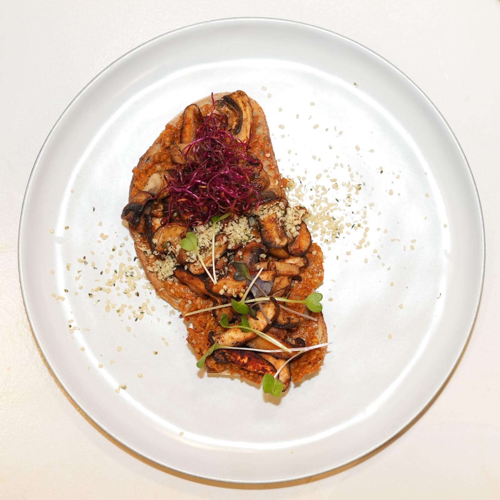 LET IT BLOOM - Specialty Coffee n' Brunch: food & drinks