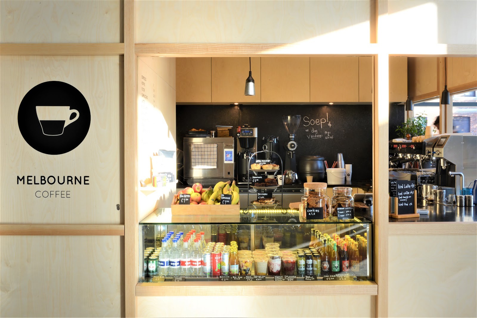 Melbourne Coffee Berchem: the place