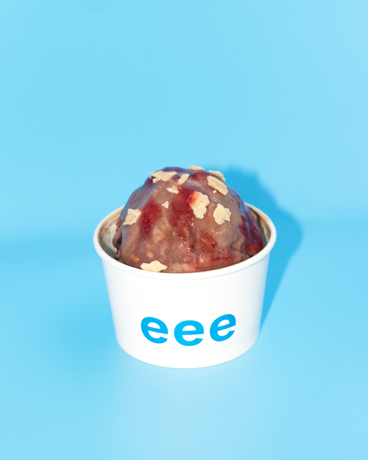 eee ice cream and bakes: food & drinks