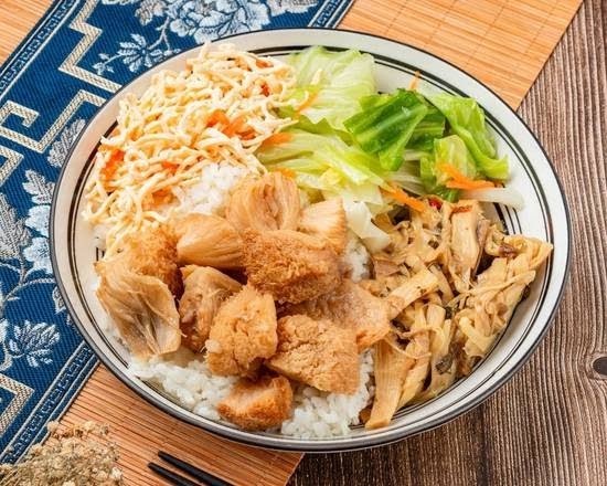 Miao Guanyin -Da'an Normal University Store - 妙觀音素食-大安師大店: food & drinks