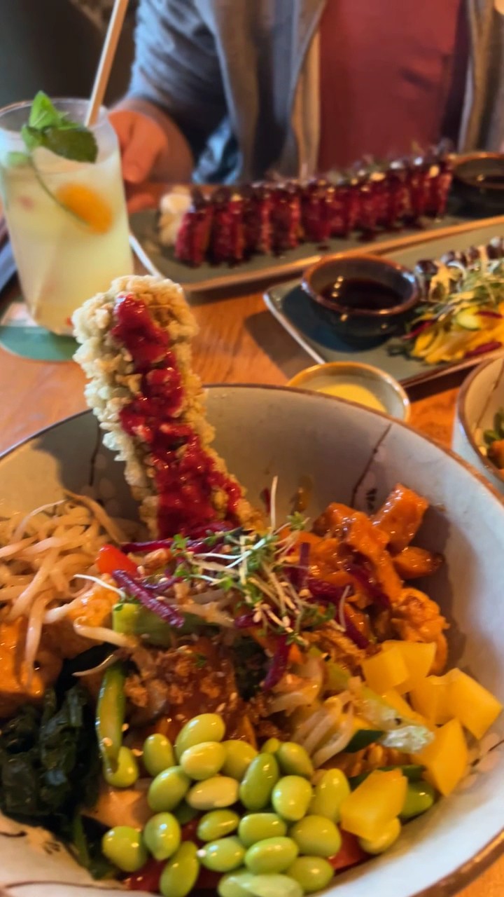 Bodhi - vegan living: food & drinks