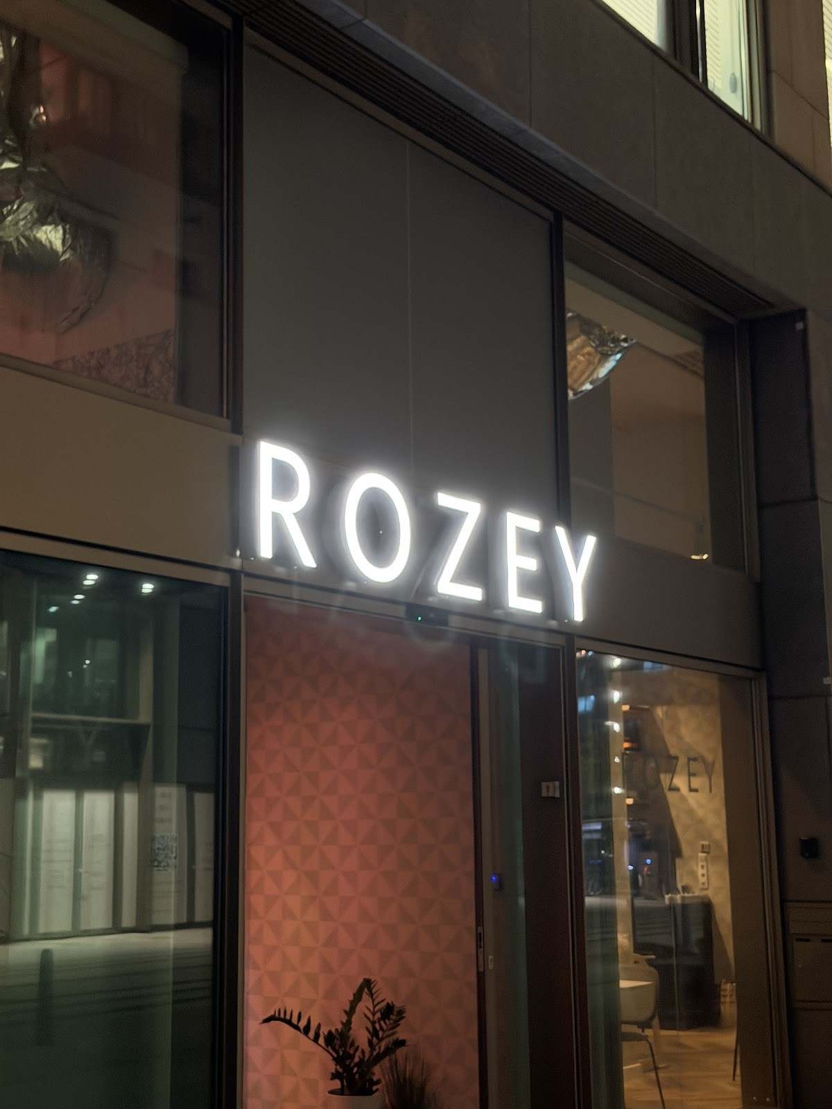Rozey: the place