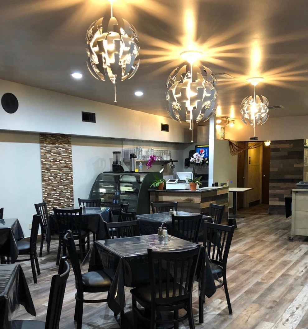 Gyros Town Restaurant: the place