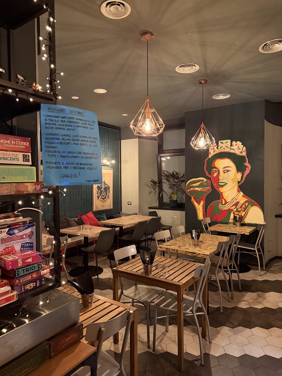 CULT Burger Restaurant: the place