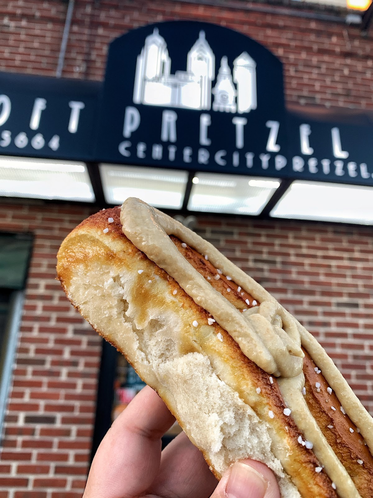 Center City Pretzel Co.: food & drinks