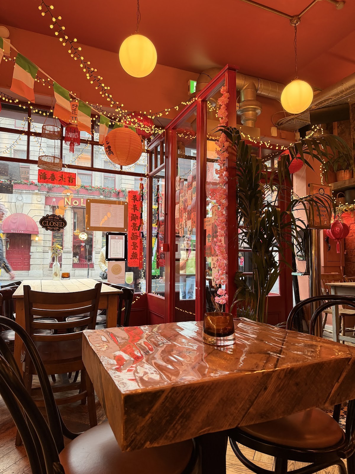 Boss Stop Restaurant: the place