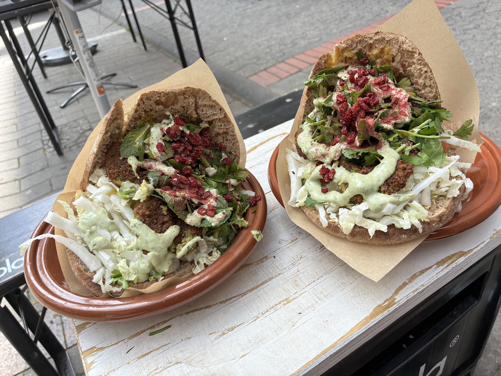 rashcook falafel - Berger Str.: food & drinks