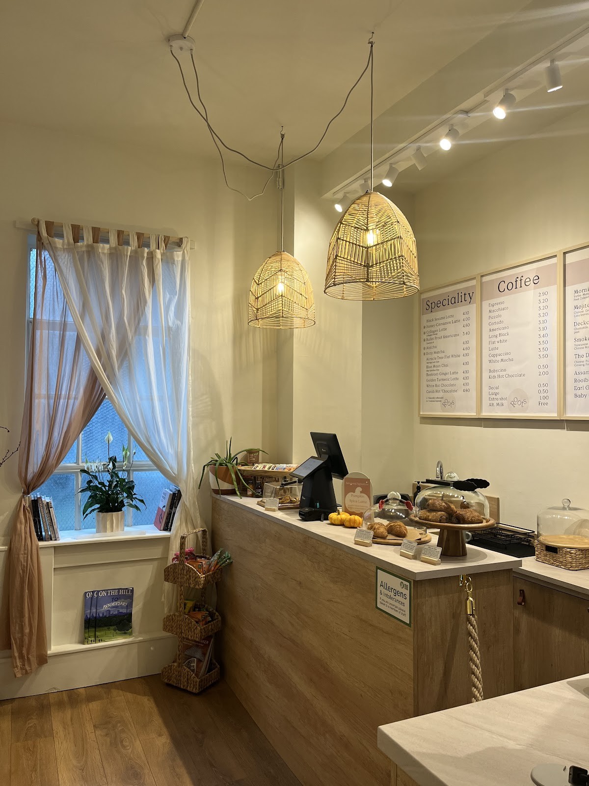 Roots Cafe: the place