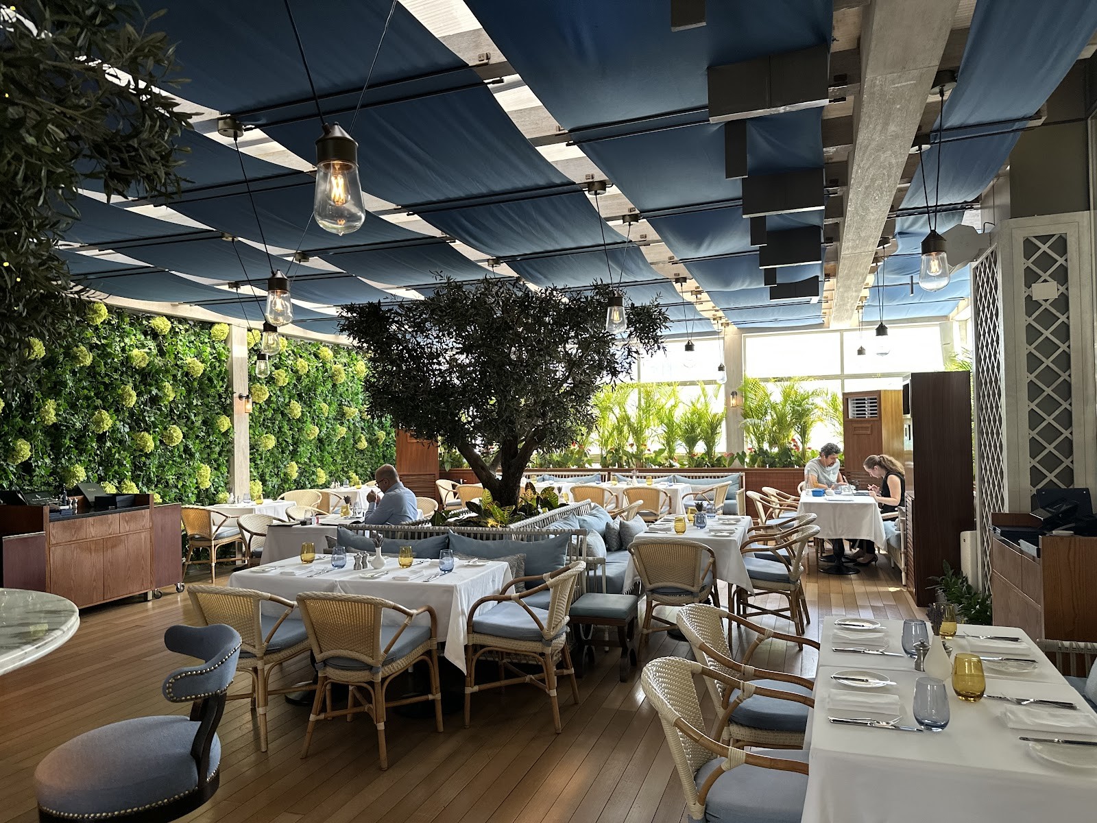 MINA Brasserie: the place