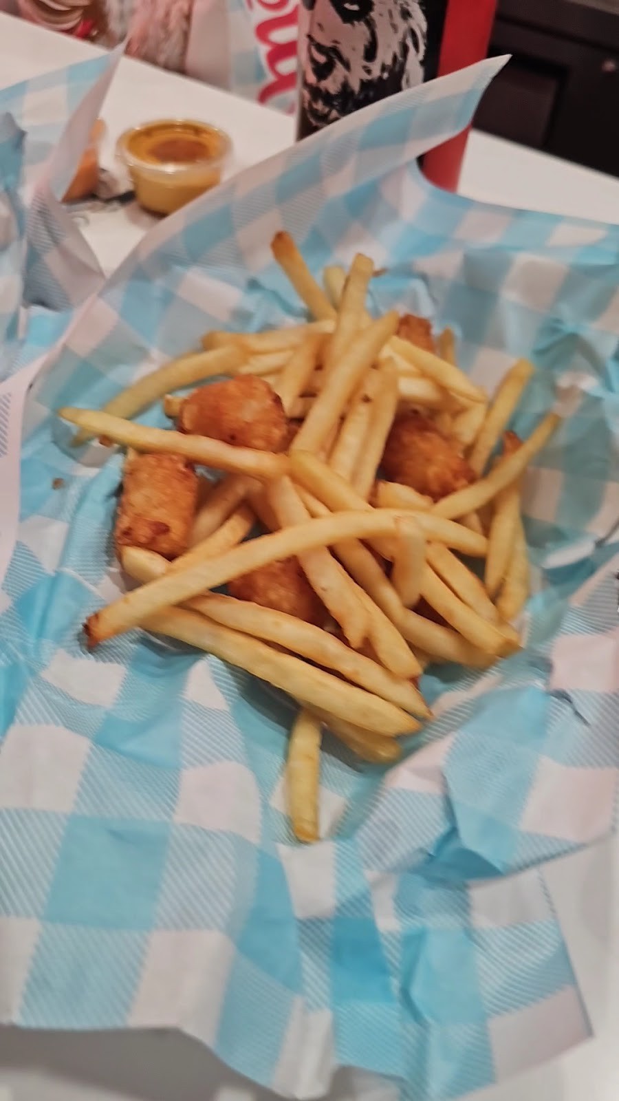 Monty's Good Burger Koreatown: food & drinks