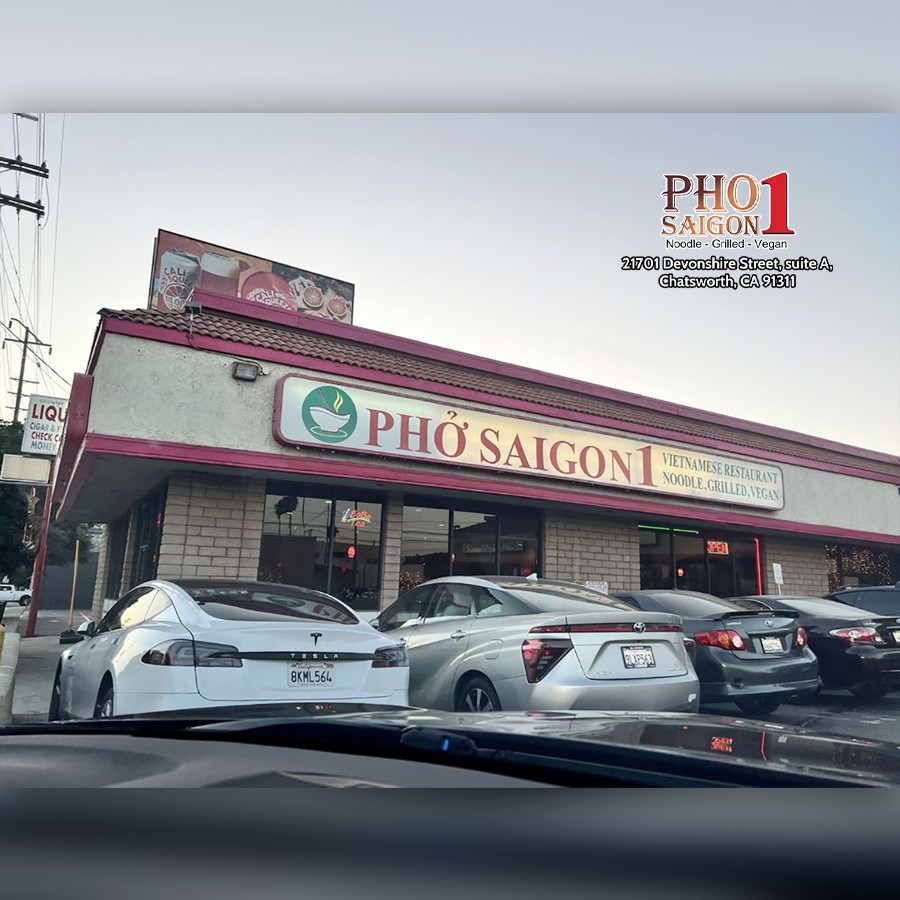 Phở Saigon 1: the place