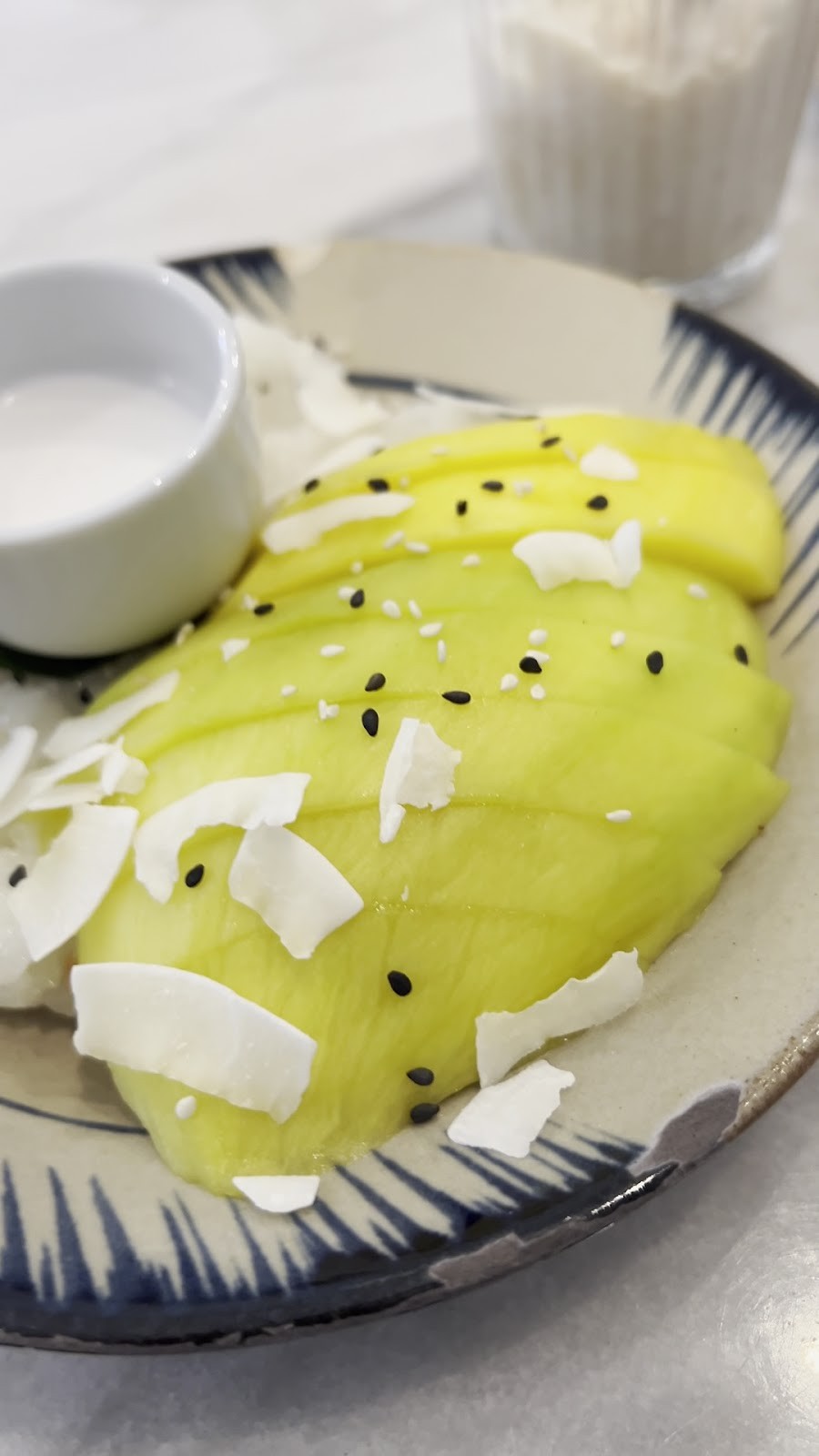 ô-mai Coffee & Brunch: food & drinks