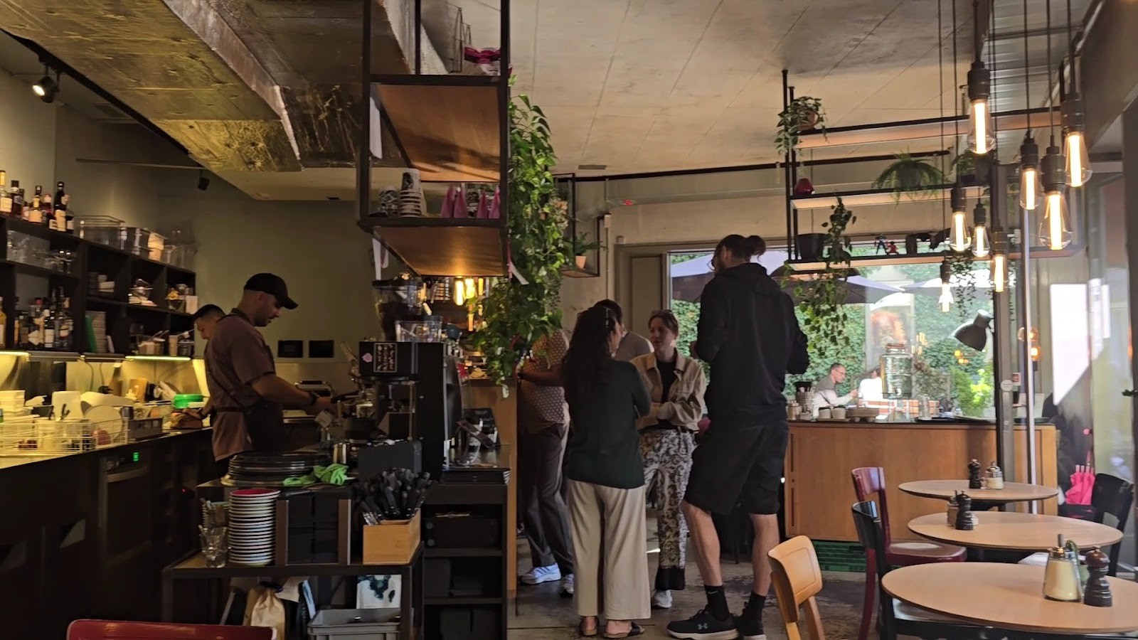 Bros Beans & Beats: the place