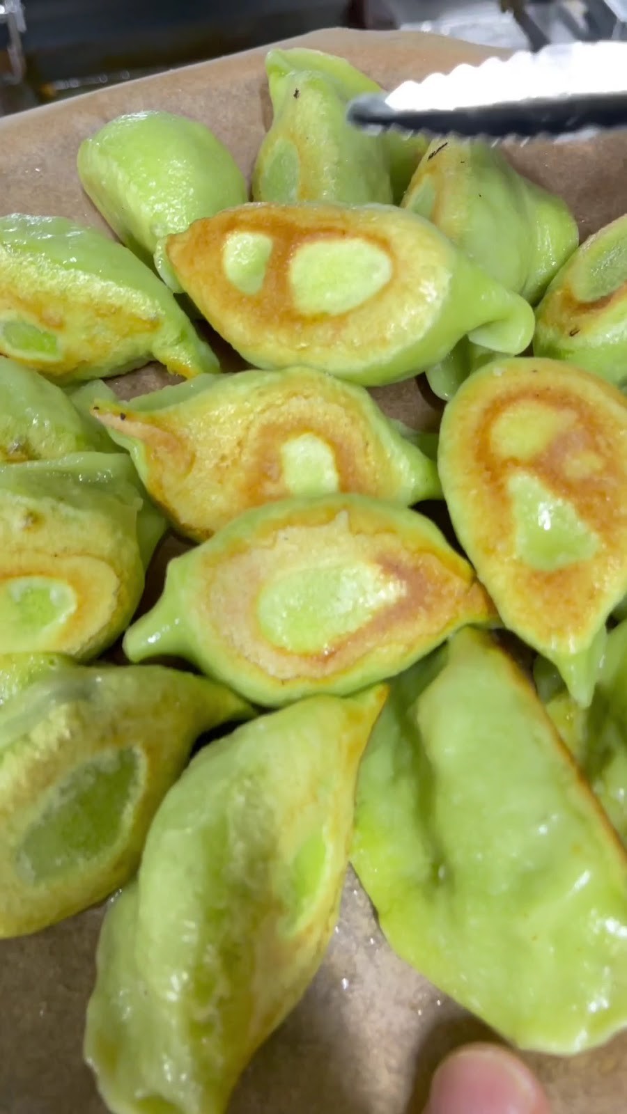 VEGAN GYOZA: food & drinks