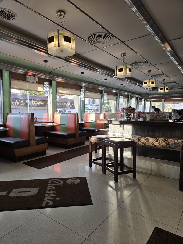 The Classic Diner: photo 4