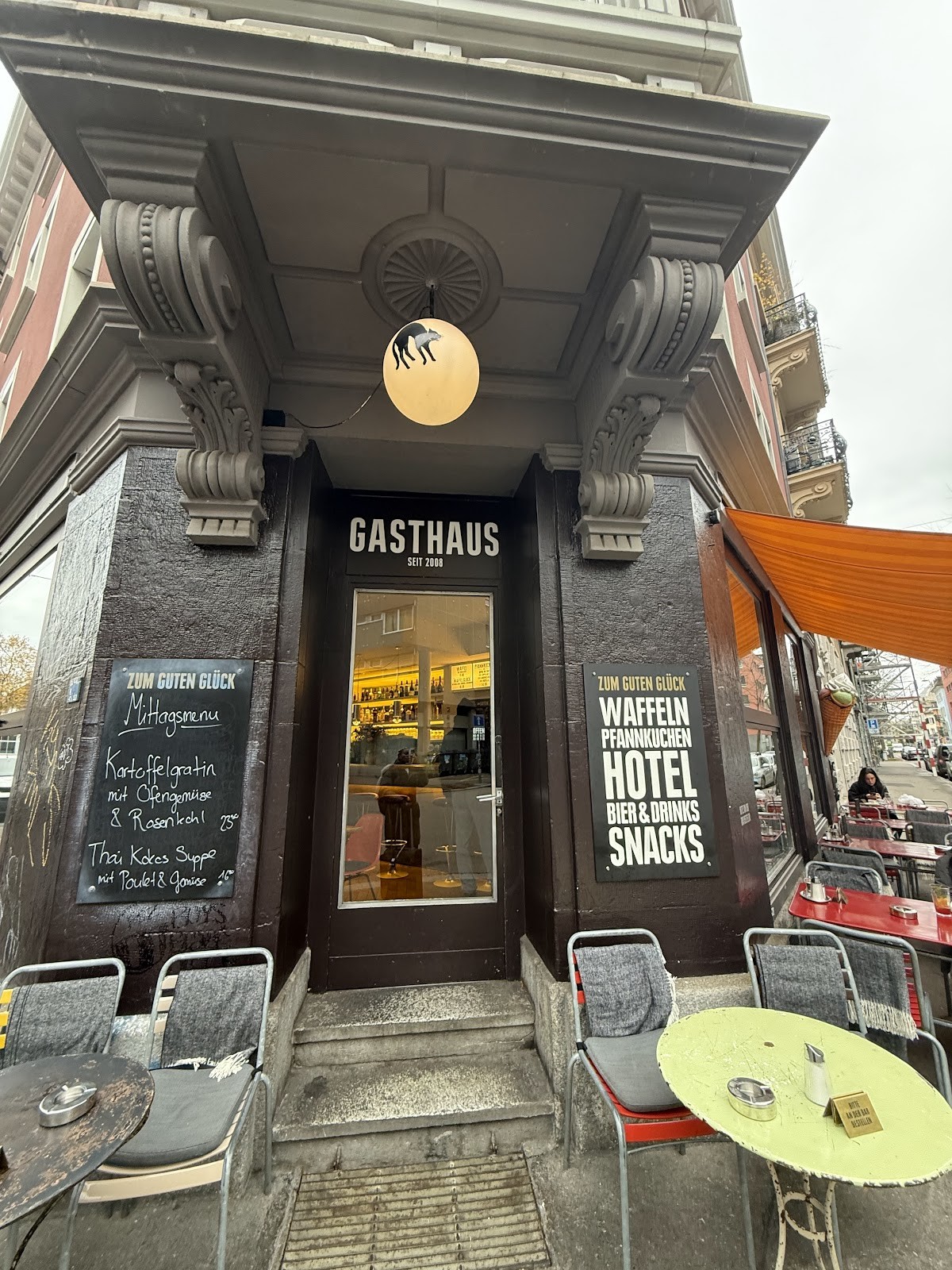 Gasthaus Zum Guten Glück: the place