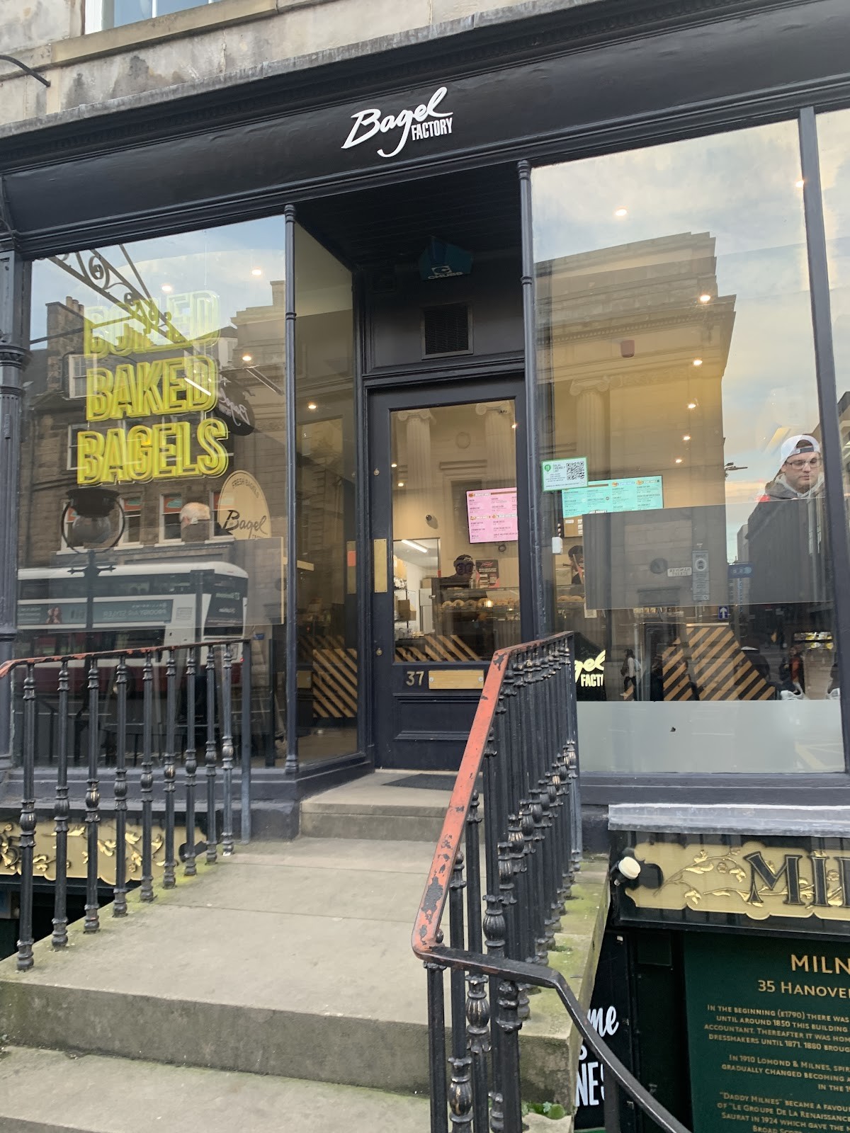 Bagel Factory Hanover Street: the place