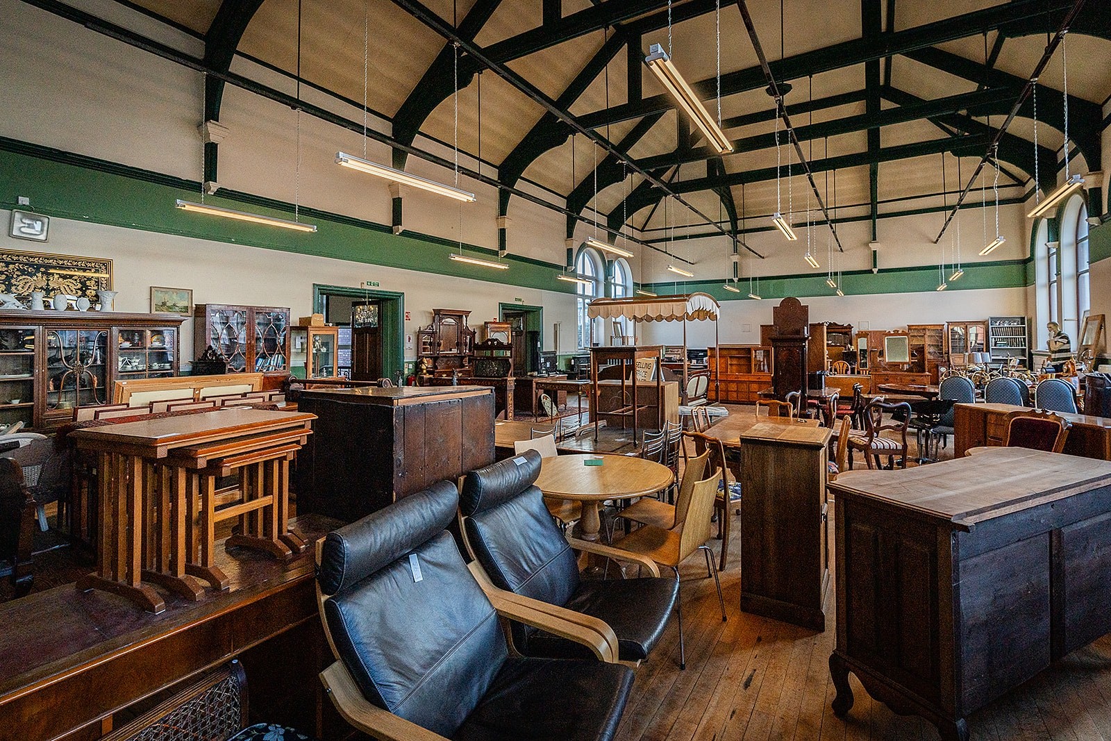 The Antiques Village Cafe: the place