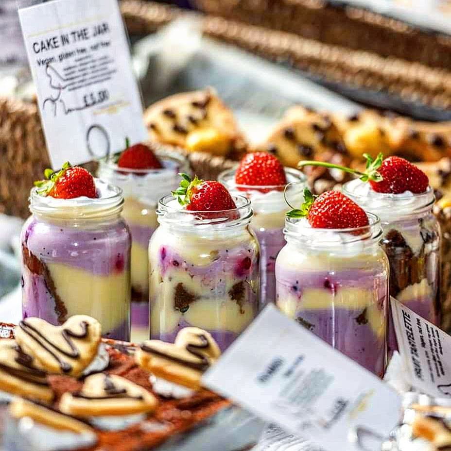 Vegan Sweet Tooth: food & drinks