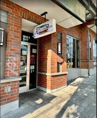 Wonder Ethiopian Restaurant Sport Bar: the place