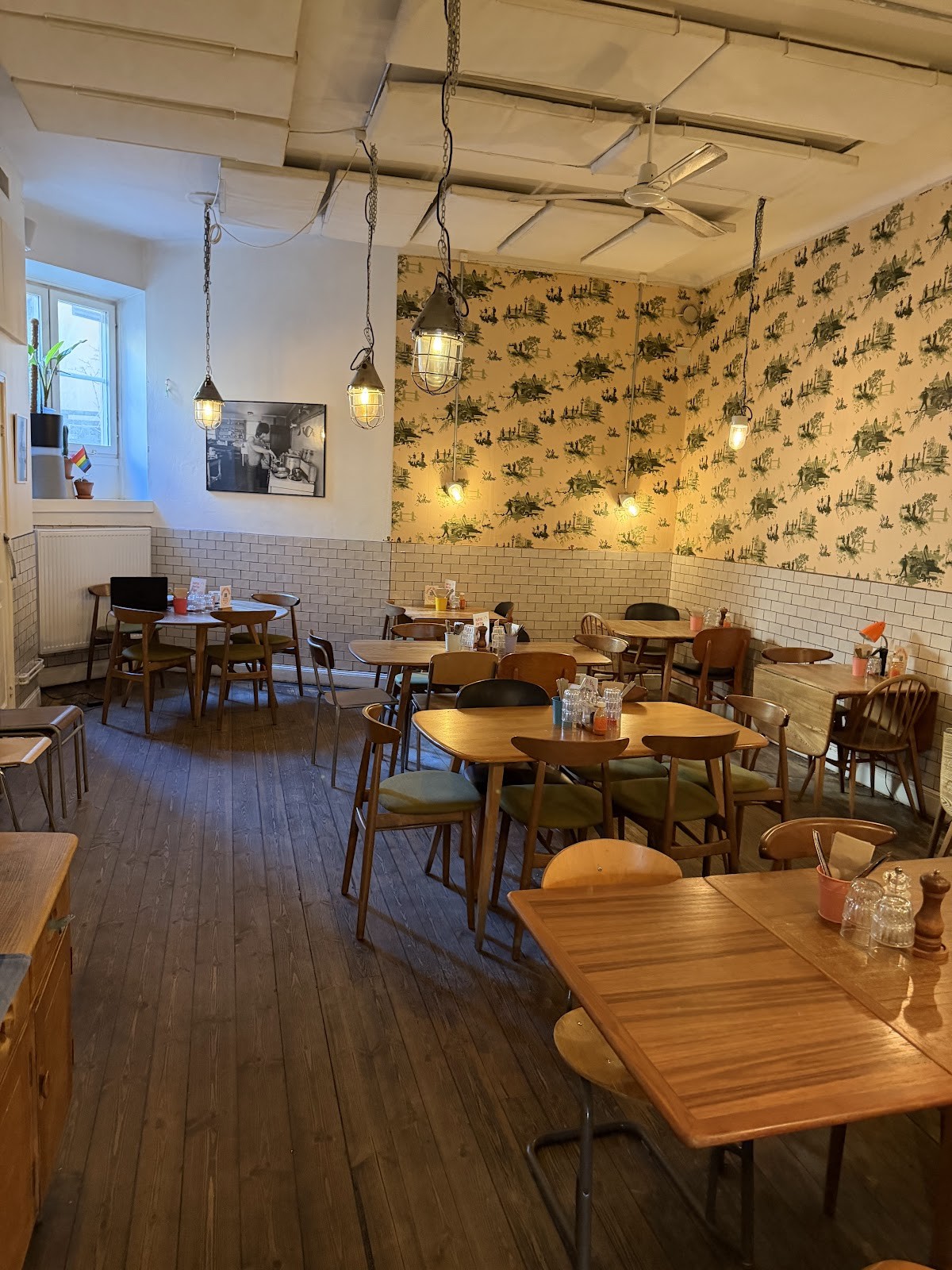 Greasy Spoon: the place