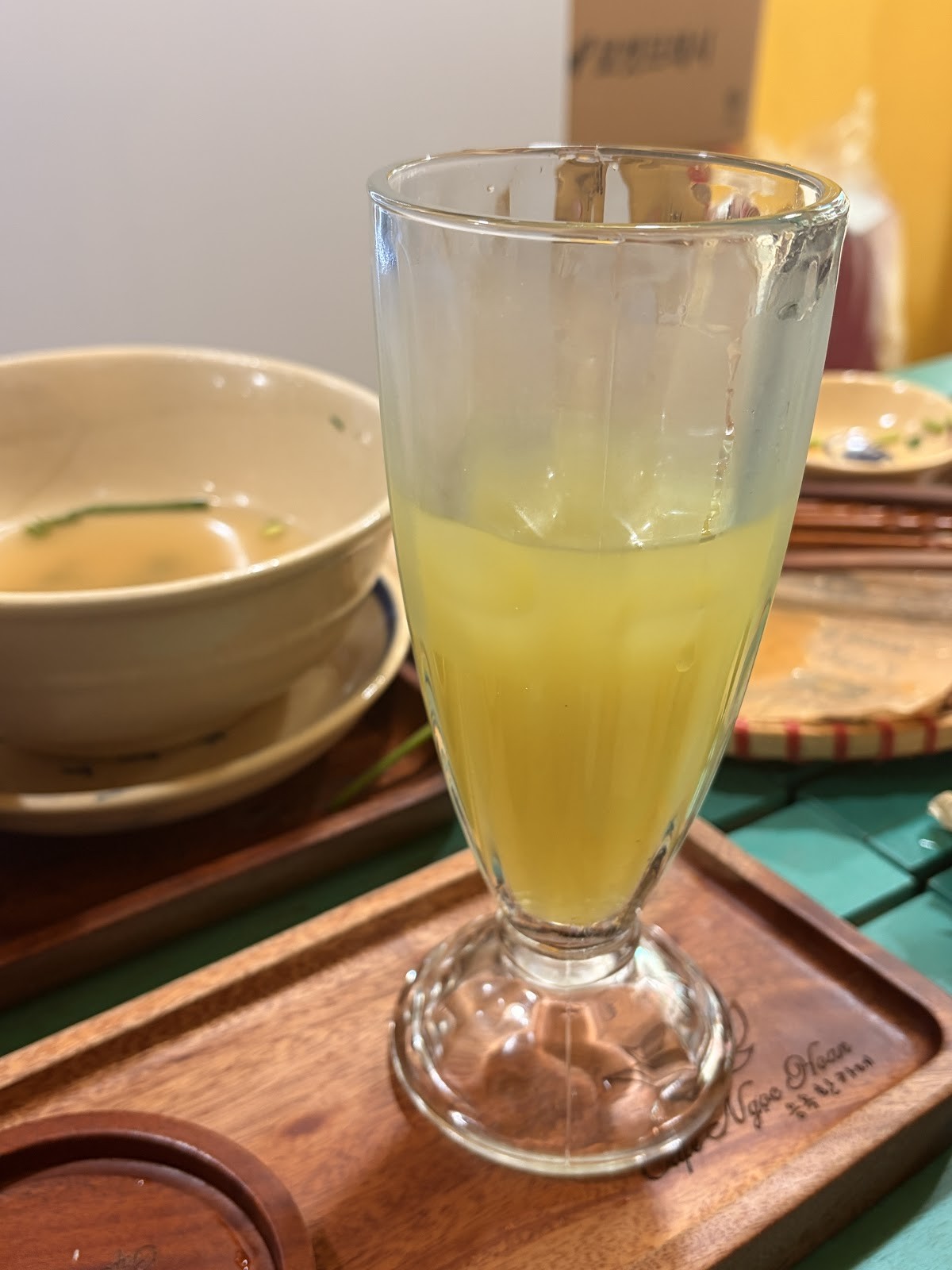 Ngoc Hoan Cafe: food & drinks