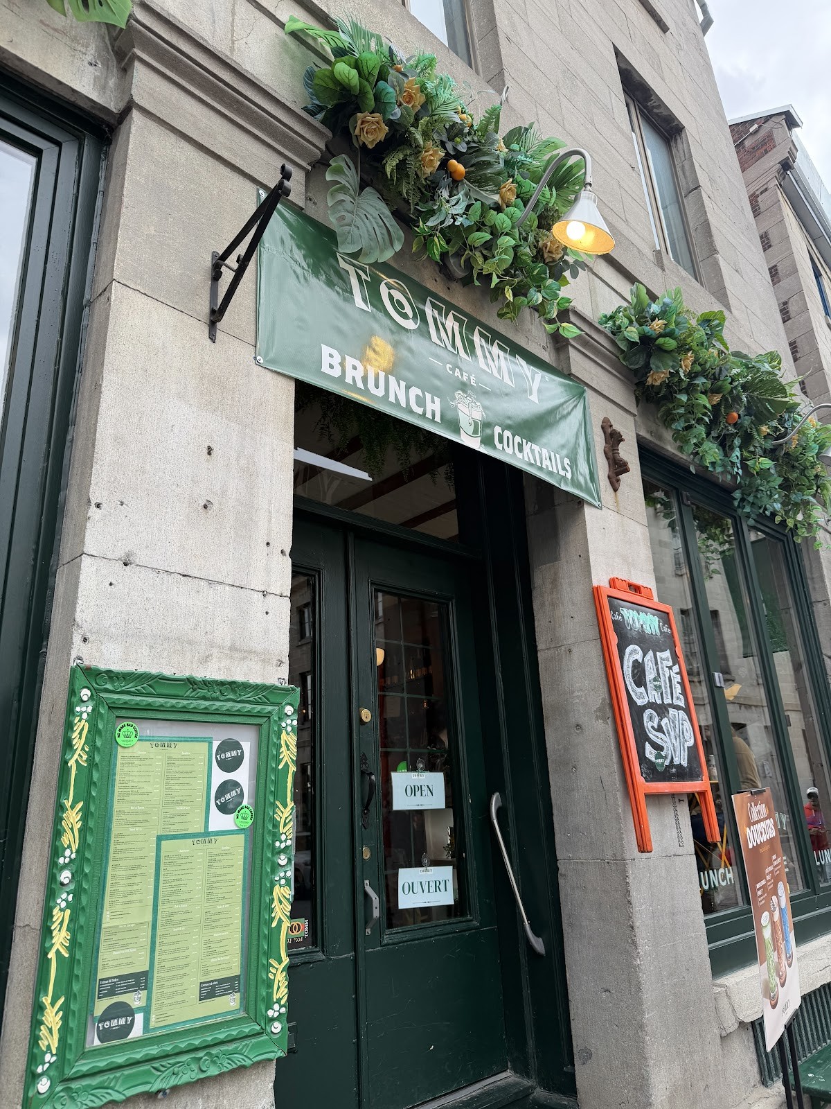 Tommy Café: the place