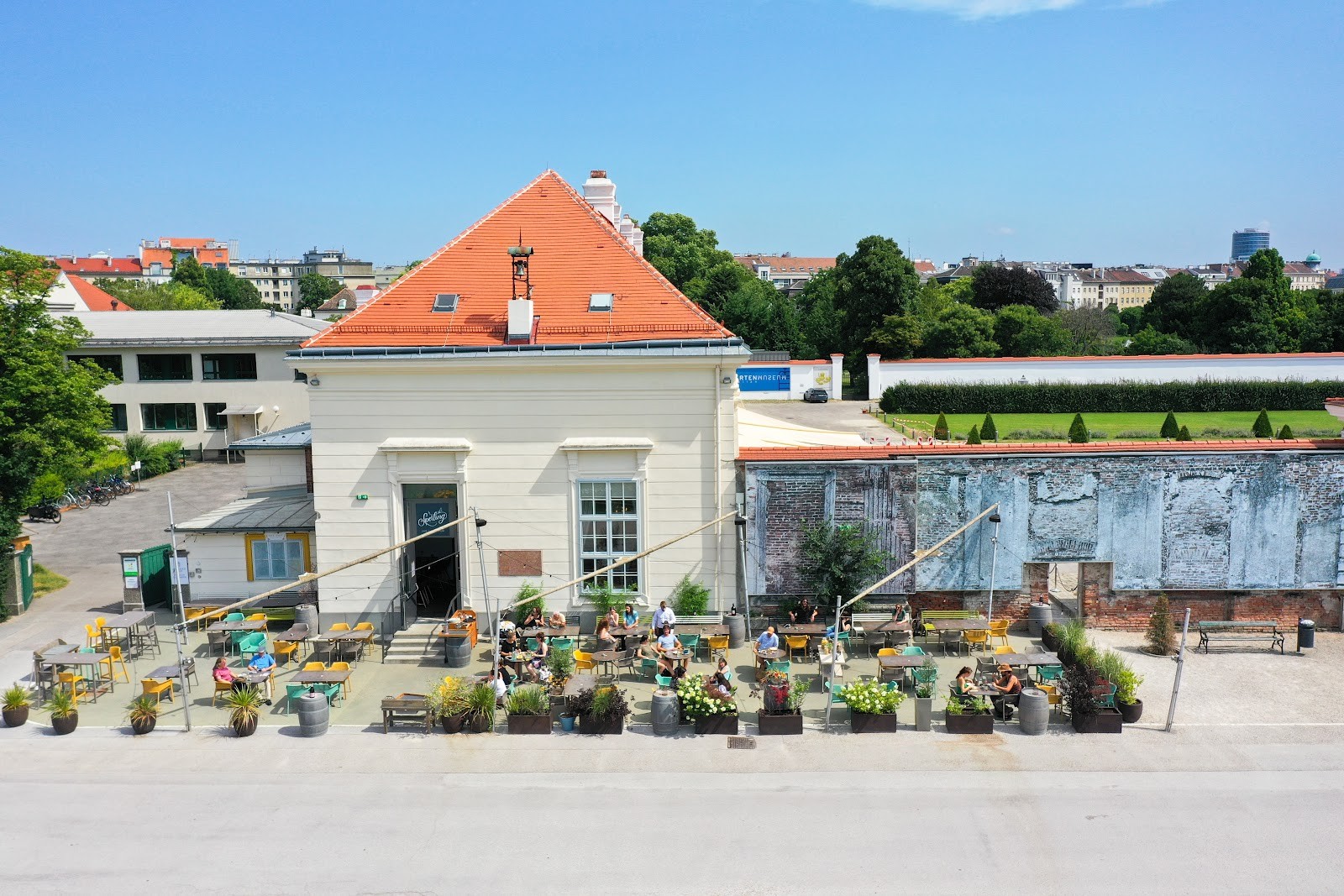 Sperling im Augarten: the place